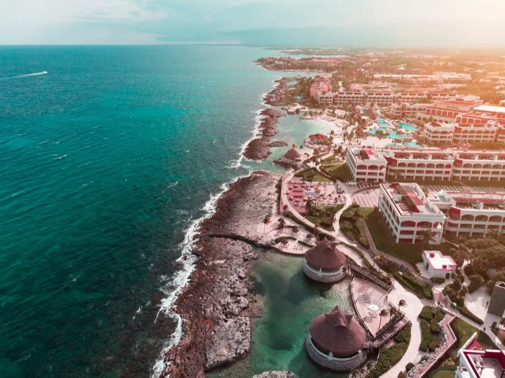 Luxury resort coastline, Riviera Maya