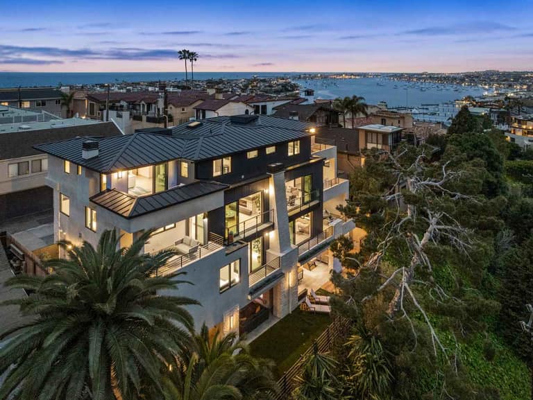 Residence — California