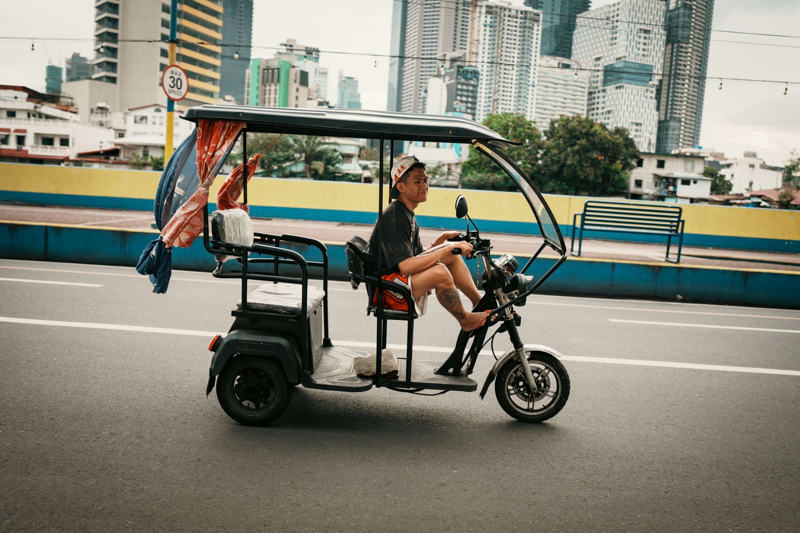 Mandaluyong Real Estate infrastructure