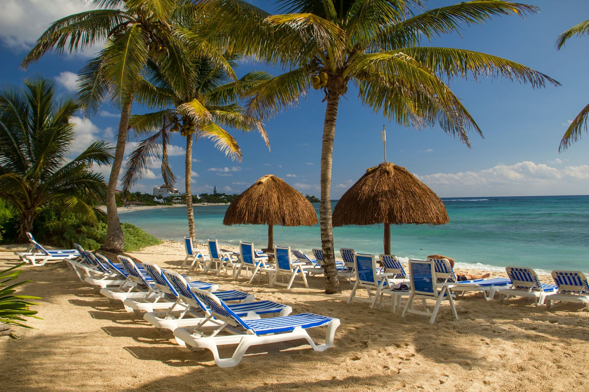 Akumal Real Estate, Mexico
